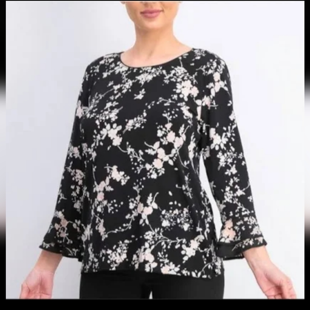 Karl Lagerfeld Paris Yessie Trumpet Sleeve Top. Size Petite Small - Picture 5 of 7